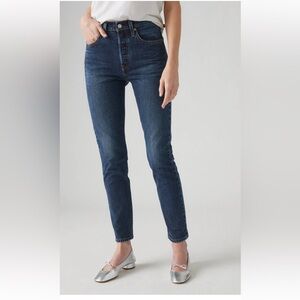 LEVI’s 501 SKINNY JEANS BNWT 28x30 minimal stretchiness